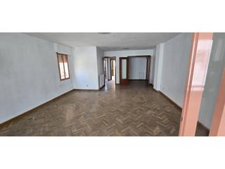 Pis  Juan carlos i. Piso en venta en centrocorredera30800