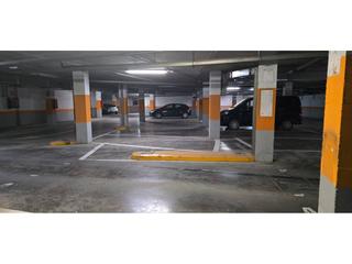 Location Parking voiture  Eugenio ubeda. Garaje en alquiler en centrocorredera30800