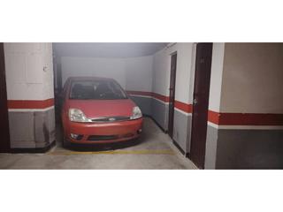 Aparcament cotxe  Cervantes. Venta de plaza de garaje en alameda de cervantes.