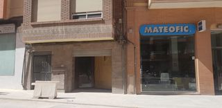 Local Comercial a San José. Local en venta en jerónimo santa fé.