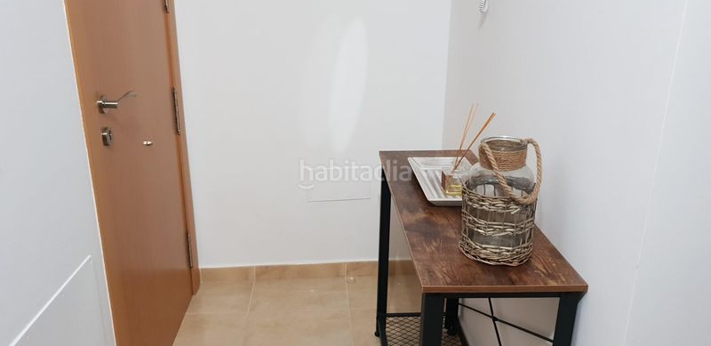 Foto f56a997d-22e9-46e0-b6e4-2b3a2ee0df47. Apartament amb aparcament a San José Lorca