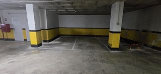 Car parking in San Mateo. Plaza de garaje en venta en casco histórico.