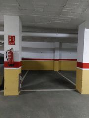 Car parking in San Mateo. Garaje en venta en avenida juan carlos.