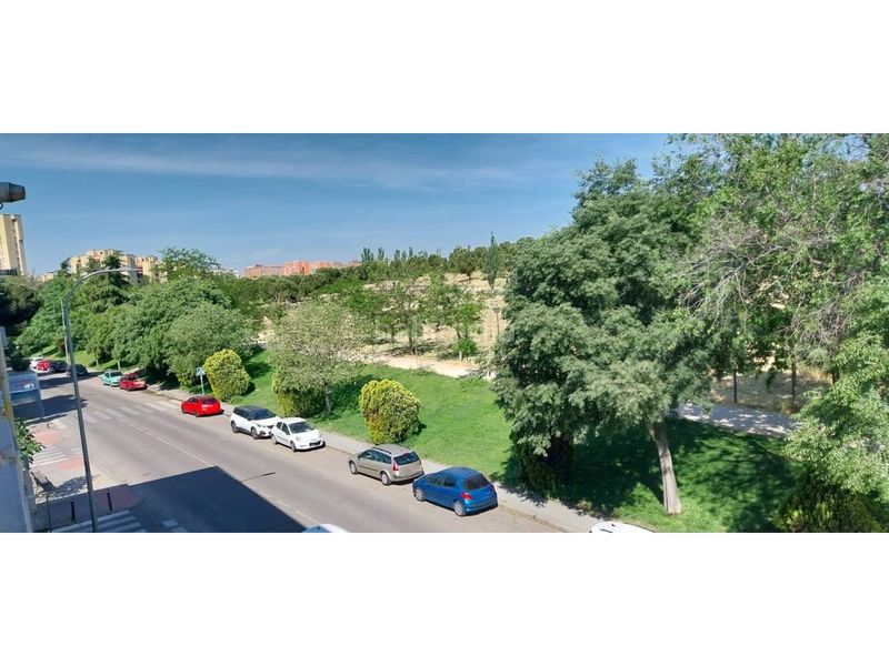 Foto dc23cc32-4e0d-4359-9680-49e440d50d44. Flat in Lucero Madrid
