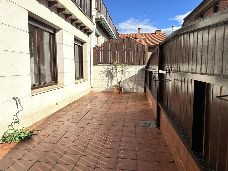 Foto 4513301e-b57a-48f0-925b-ae62583788d2. Rent semi detached house with heating parking in santa maría de Getxo Getxo