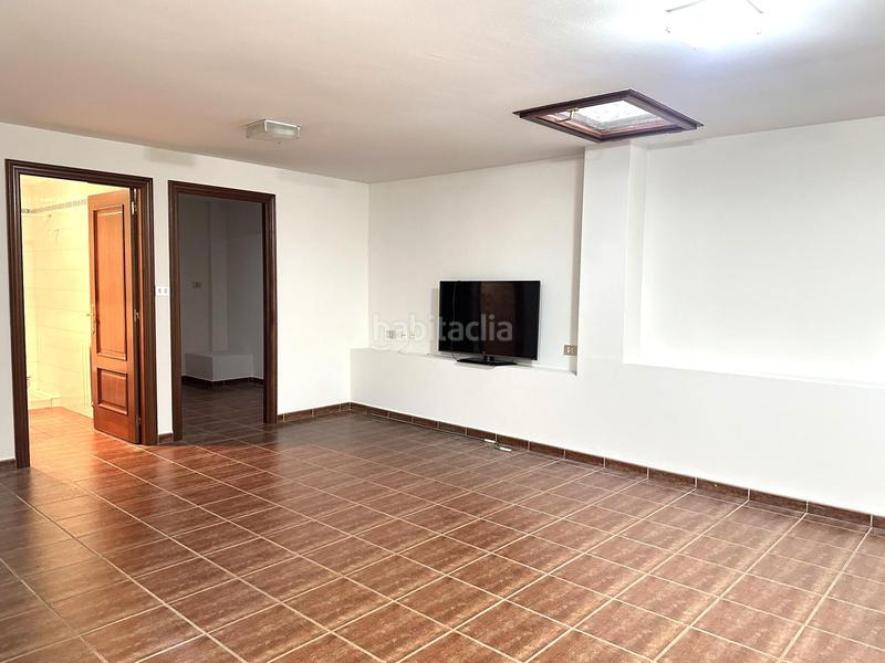 Foto a9d9d581-78b9-481c-8978-6f367abcbdd4. Rent semi detached house with heating parking in santa maría de Getxo Getxo