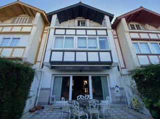 Casa a schiera  Calle calle de lastetxe. Chalet adosado en venta en loiu