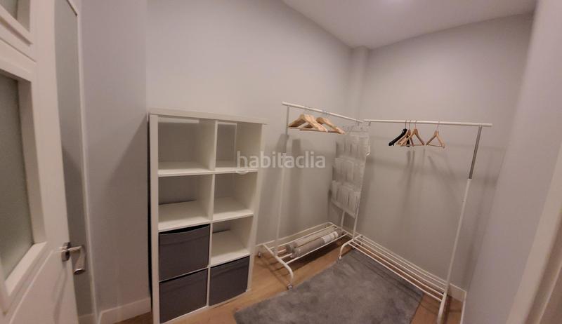 Foto b53ed8aa-8f49-44ae-b2b4-2c6da7b646c8. Alquiler piso estupendo piso en alquiler en zona Alango en Getxo