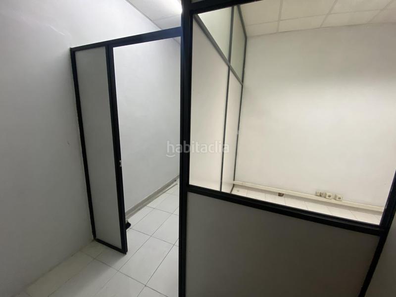 Foto e8e40266-b55d-48d3-9485-b4d6129560ca. Local comercial a Las Arenas Getxo