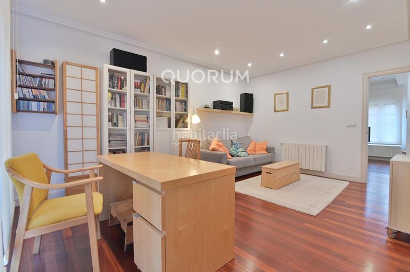 Foto ae3d9e8e-4984-483f-9d14-524a3df90a5d. Flat with heating in Centro-Puerto Viejo Getxo