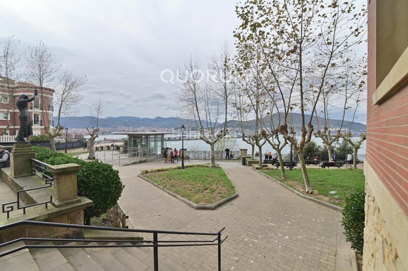 Foto eb76b09b-3ab1-4b24-bdb8-2cc8246c7117. Flat with heating in Centro-Puerto Viejo Getxo