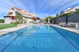 Chalet  Barrio de gandia. Espectacular residencia independiente con acceso privilegiado a