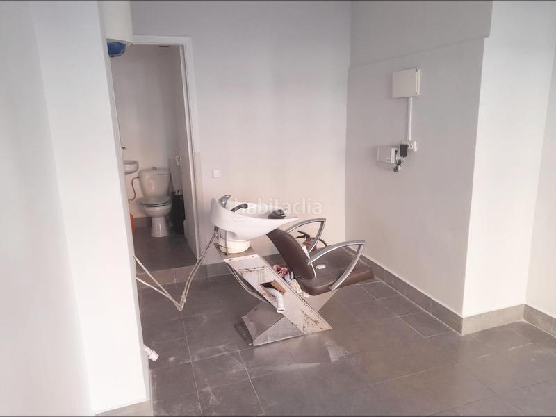 Foto 4ed46c49-9ce4-457b-b153-15ed21c6ac1e. Local comercial lonja a la venta en calle euskal herria en Getxo