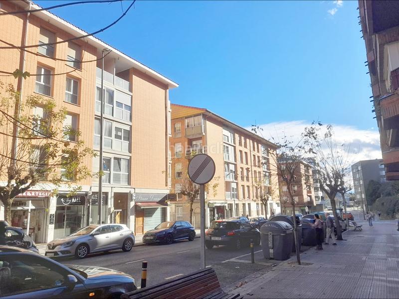 Foto b96f12f0-ae60-4693-b71b-ab4122963930. Local comercial lonja a la venta en calle euskal herria en Getxo