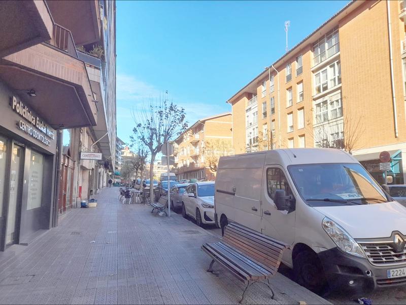Foto e8990b05-6c58-4aef-9293-177b32e2e473. Local comercial lonja a la venta en calle euskal herria en Getxo