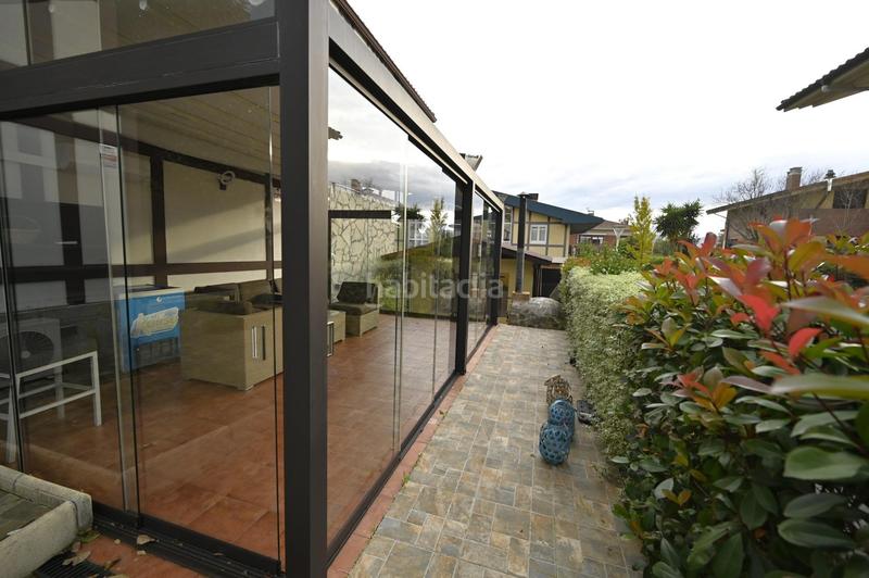 Foto 57c14ac4-bfb6-489c-9a0b-009b15791f9a. Semi detached house with heating parking in Loiu