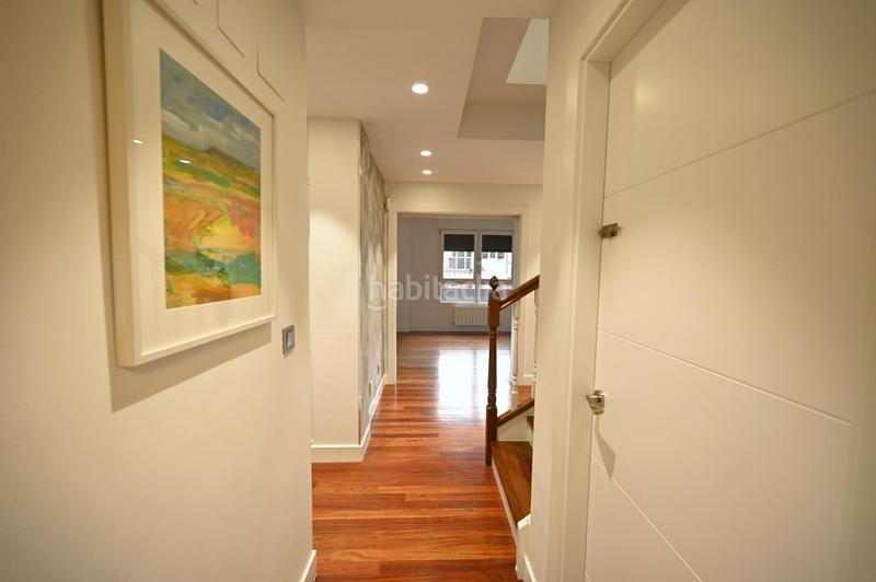 Foto d6826a67-a224-420b-9a8a-409766b5d32c. Semi detached house with heating parking in Loiu