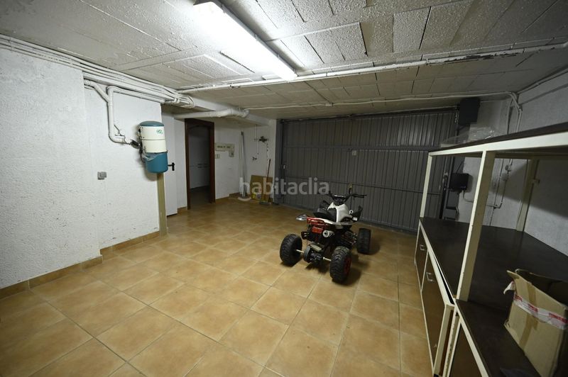Foto 0fcd557e-cd10-4909-8453-f328efb32c6c. Casa adossada amb calefacció aparcament a Loiu