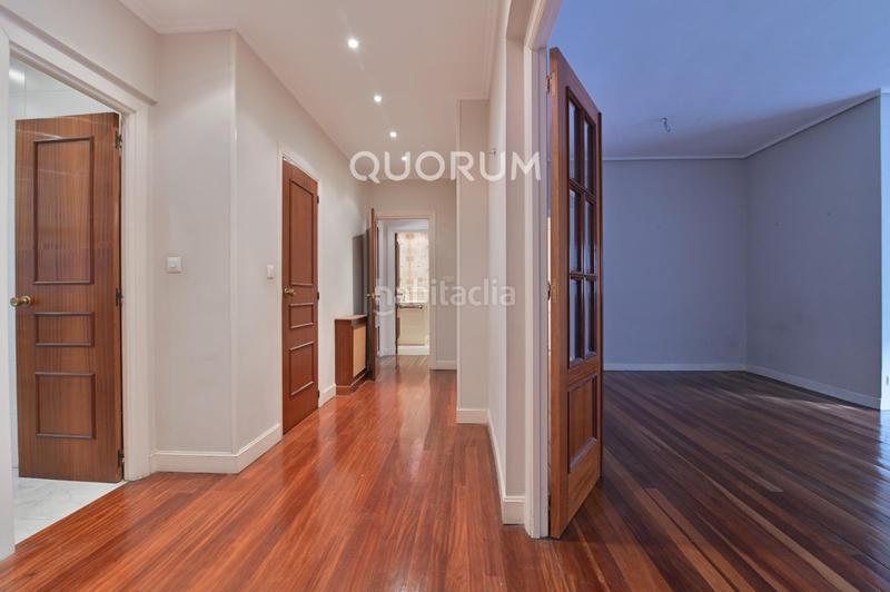 Foto f0046bb0-d00d-4a85-9086-8d973cf51f8a. Appartamento con riscaldamento in Las Arenas Getxo