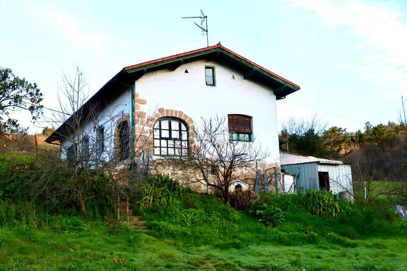 Foto c20b066b-4fdb-49c6-a6d5-00bd49baefa5. Masia a Berango