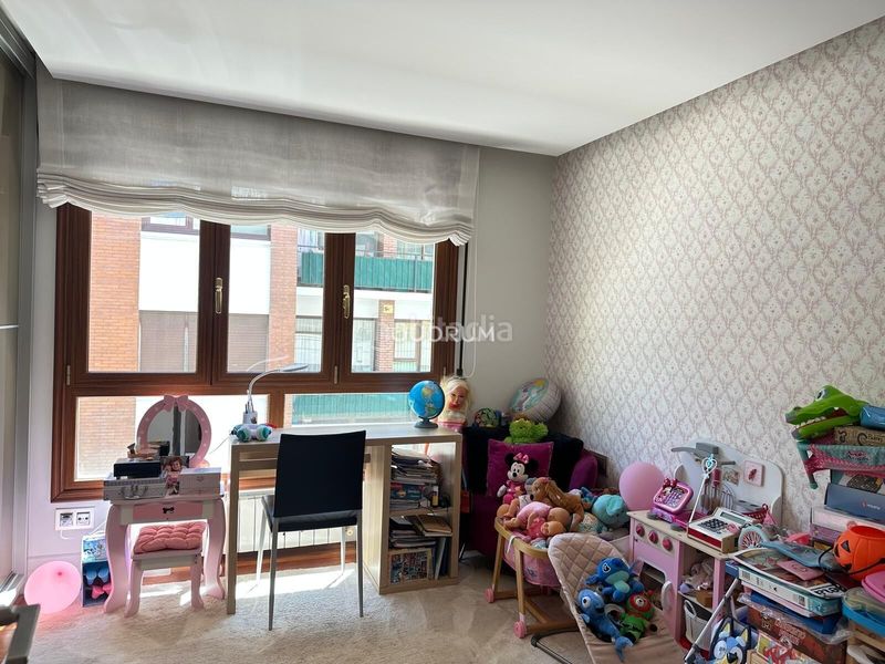 Foto 9aedbb45-63c2-4abf-b337-89d4a3f59de1. Pis amb aparcament a Las Arenas Getxo