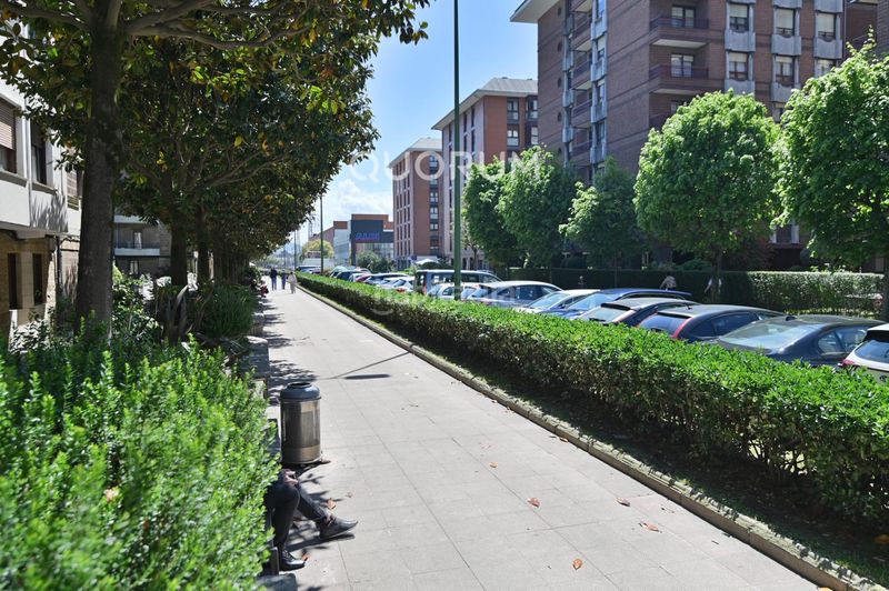 Foto bd74d3e9-4132-4232-ba25-f081964ab4c9. Pis a Las Arenas Getxo