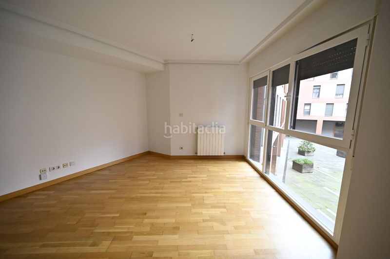 Foto d0b9e928-819d-463f-bf59-071793df6713. Pis amb calefacció aparcament a Erandio