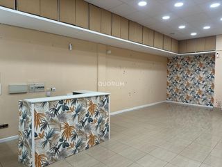 Local Comercial en Calle Calle Paulino Mendivil