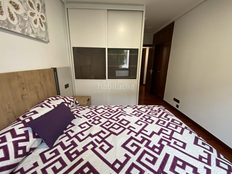 Foto ad830bdb-b5f6-4df1-90f1-fba3461a5561. Pis amb calefacció aparcament a Centro Urbano-Hirigunea Leioa