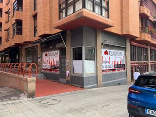Miete Geschäftsraum  Calle particular de arlamendi. Extraordinario local en esquina en el centro de las arenas