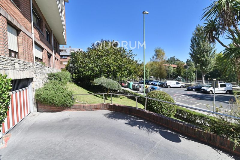 Foto 6695af79-a811-4bf3-98a7-d5d8adf78ad4. Pis amb calefacció aparcament a Neguri Getxo