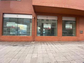 Location Local commercial à Las Arenas. Magnífico local en alquiler el centro de las arenas.