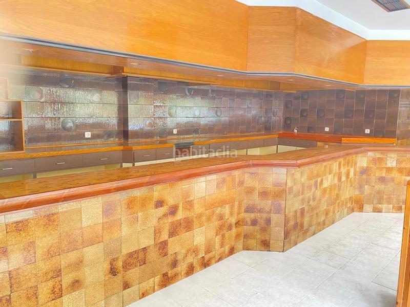 Foto 8b2d5415-0b56-48d3-a6e2-835e7db0946d. Alquiler local comercial se alquila amplio local comercial en Leioa