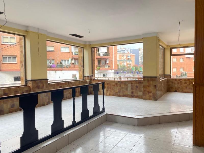 Foto 9b351611-d6a7-4356-8d08-8c9fd94c8539. Rent business premise in Centro Urbano-Hirigunea Leioa
