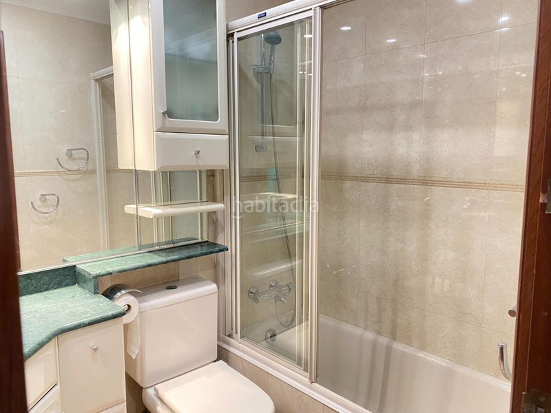 Foto 66455374-f7b6-457e-b808-2ac3e7a7fe52. Lloguer pis amb aparcament a Las Arenas Getxo