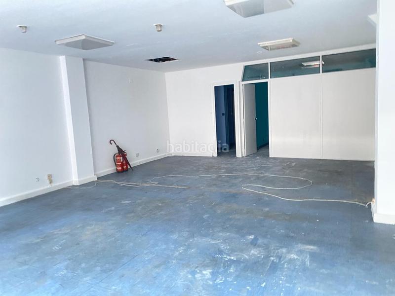 Foto 4e2210f2-d2e3-4b4a-8724-d9119cd010bb. Alquiler local comercial  en pleno centro en Leioa