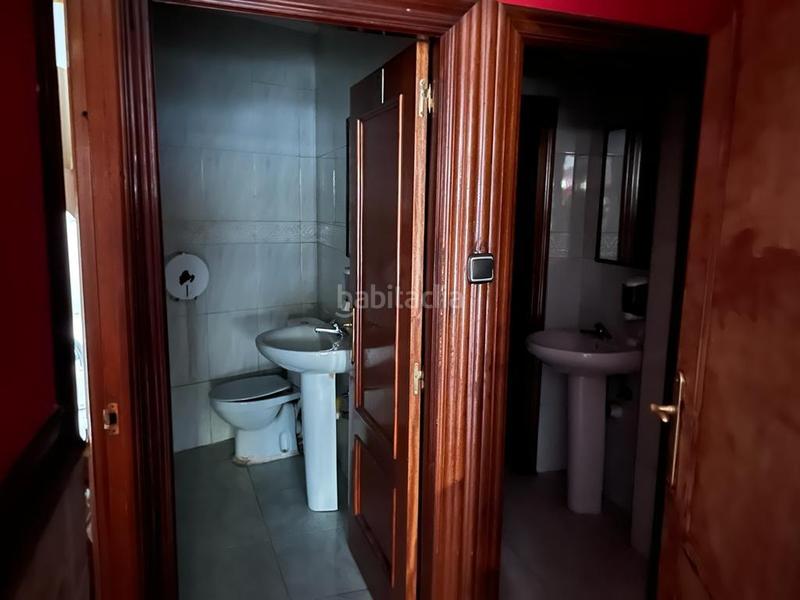 Foto 6c764f54-3ebc-4097-9502-19732c96850f. Affitto locale commerciale in Centro Urbano-Hirigunea Leioa