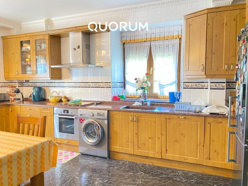 Foto 60a5b143-72e9-4c41-b738-e1e00be2c1da. Casa con parcheggio in Berango