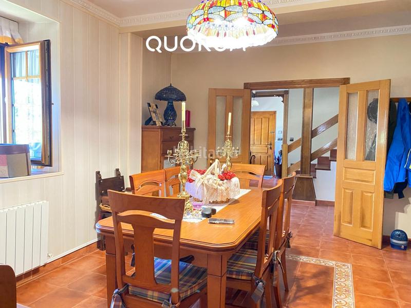 Foto 92e06a06-de3c-4cbd-b387-950ff2c76585. Casa con parcheggio in Berango