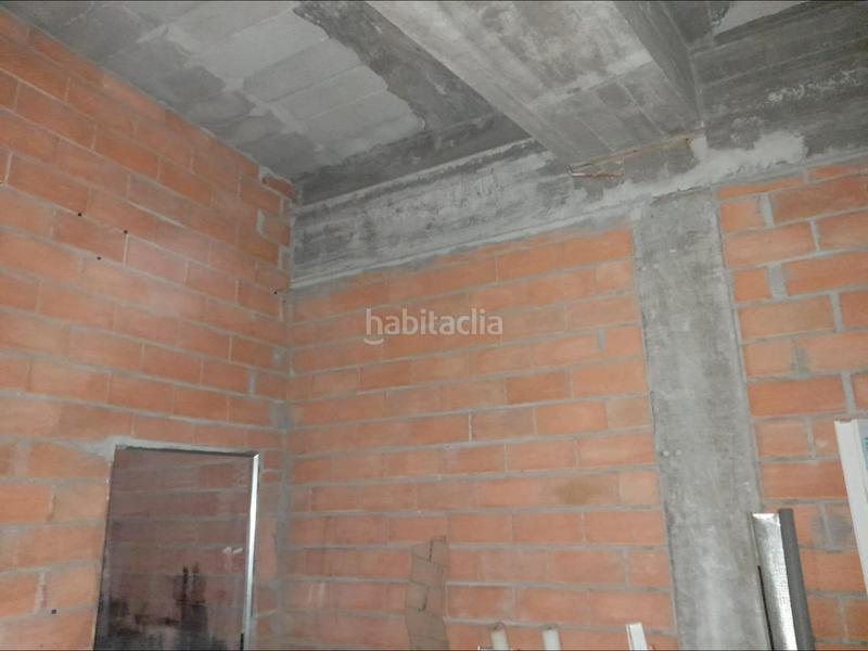 Foto b51b25ae-f701-4ac3-9236-74bd356a647e. Affitto locale commerciale in Txoierri-Ondiz-Udondo Leioa