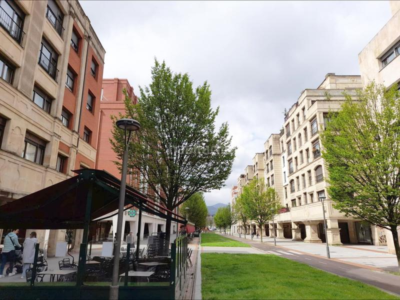 Foto eb1f95b4-e8d3-46ea-b7ca-3fc7c0b47dd9. Affitto locale commerciale in Txoierri-Ondiz-Udondo Leioa