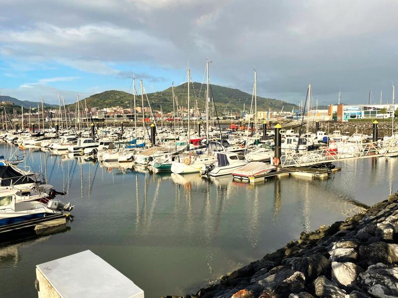 Foto 5d782061-9604-4f36-815c-1dd44db0f373. Flat with heating parking in Centro-Puerto Viejo Getxo