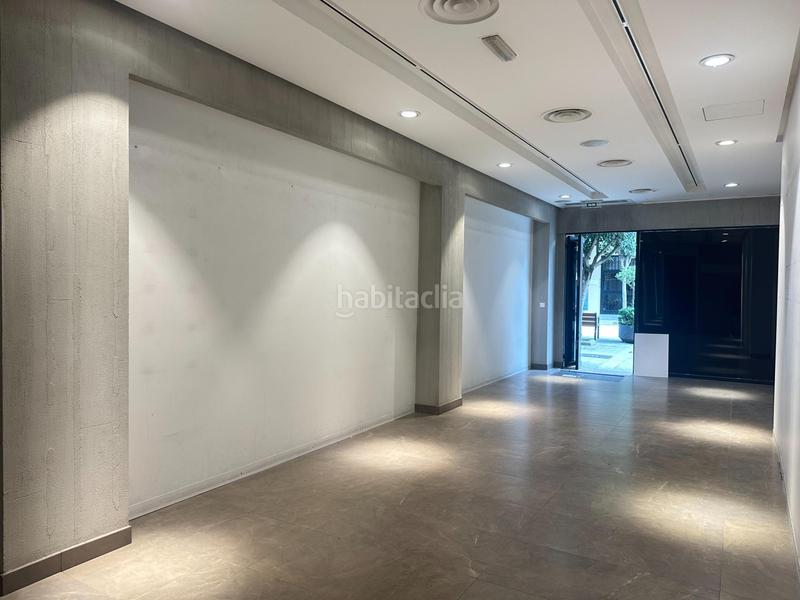 Foto 644e371e-bf27-4dd3-bf05-794774a45470. Rent business premise in Las Arenas Getxo