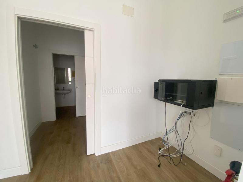 Foto 68316408-d55b-45ec-bcfc-6baf64406ace. Affitto locale commerciale in Sondika