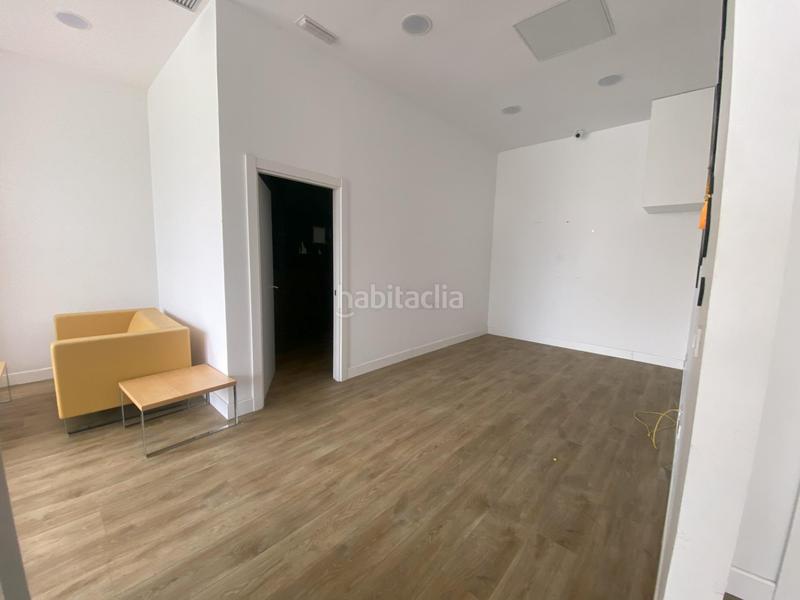 Foto c265317a-56a6-42ba-b102-255dad449c7b. Lloguer local comercial a Sondika