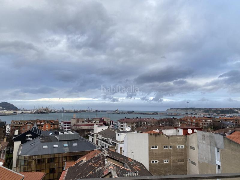 Foto 2195775d-965a-49f3-96c6-c46cfa7f8e3b. Location bureau avec chauffage parking dans Las Arenas Getxo