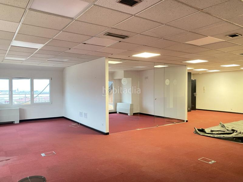 Foto c1c36a6f-7f84-4007-9da8-6191765dd53d. Miete büro mit heizung parking in Las Arenas Getxo