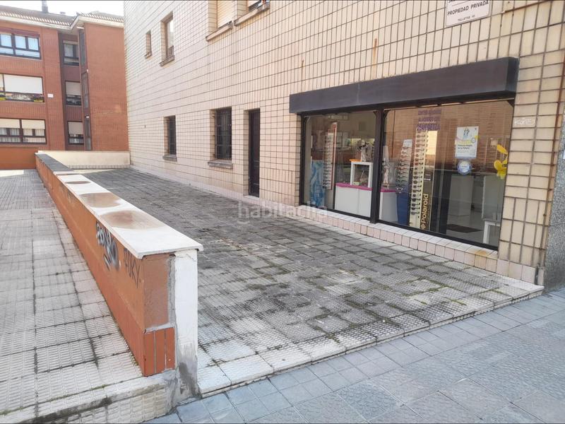 Foto 7a3a4232-7a73-434c-9bd7-2875f30f7c43. Locale commerciale in Usategui Getxo