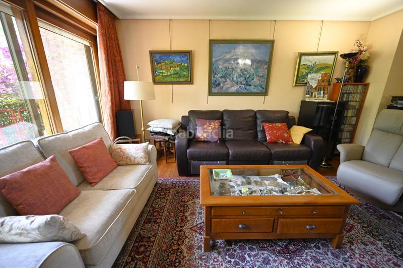 Foto 7dab4c92-d642-4572-927a-5b2a5efccb8c. Semi detached house with heating parking in Artatza-Pinueta-Pinosolo Leioa