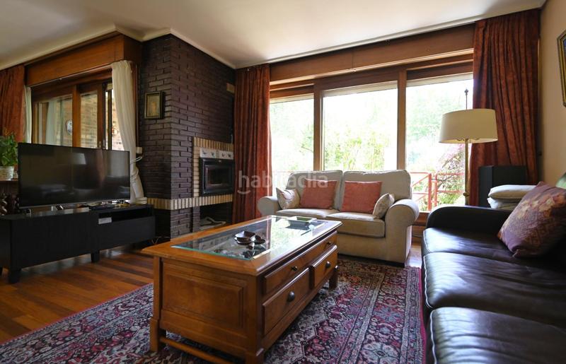 Foto 97eab9a3-0b47-4a3a-be90-72d45998efa7. Semi detached house with heating parking in Artatza-Pinueta-Pinosolo Leioa